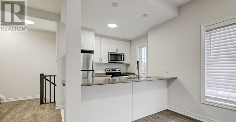 23 Ridgeside Lane, Hamilton, ON, L8B 1W5 - 11