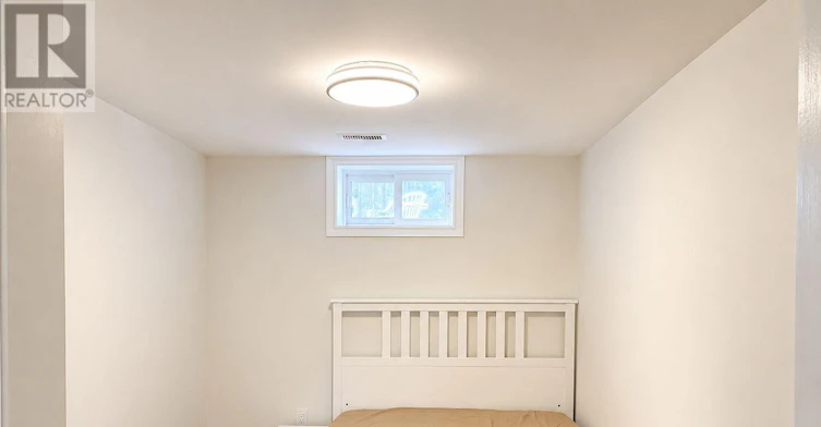 BSMT-808 Tenth Avenue, Hamilton, ON, L8T 2G6 - 6