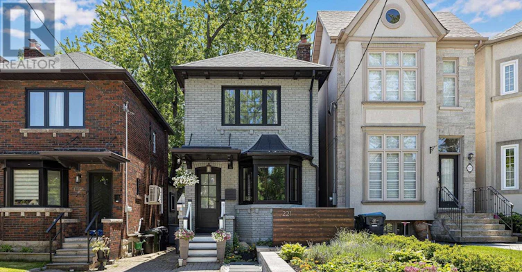 221 Bedford Park Avenue, Toronto, ON, M5M 1J4 - 2
