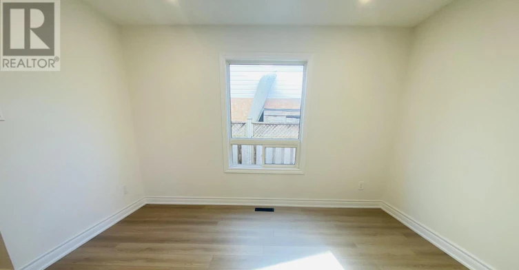 25 Quance Street, Barrie, ON, L4N 7M3 - 9