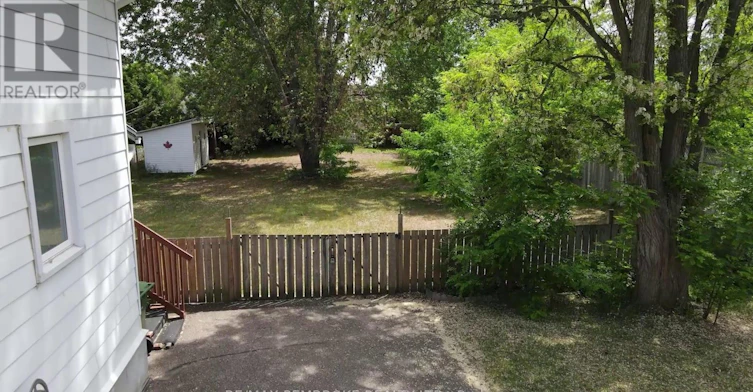 566 Perth Street, Pembroke, ON, K8A 6B6 - 4