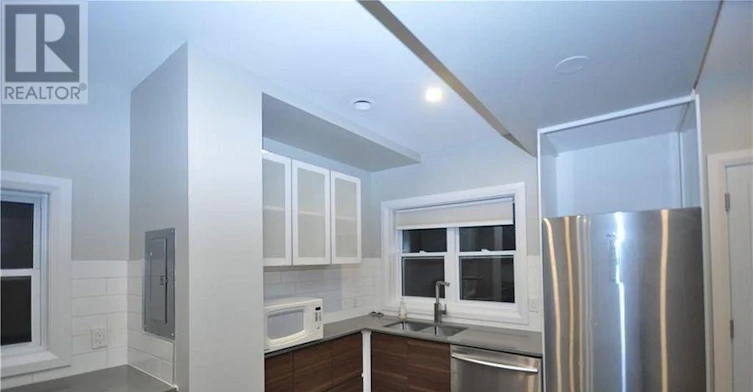 2-571 Mcleod Street, Ottawa, ON, K1R 5R2 - 2