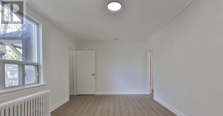 B-2367 1/2 Queen Street, Toronto, ON, M4E 1H2 - 7