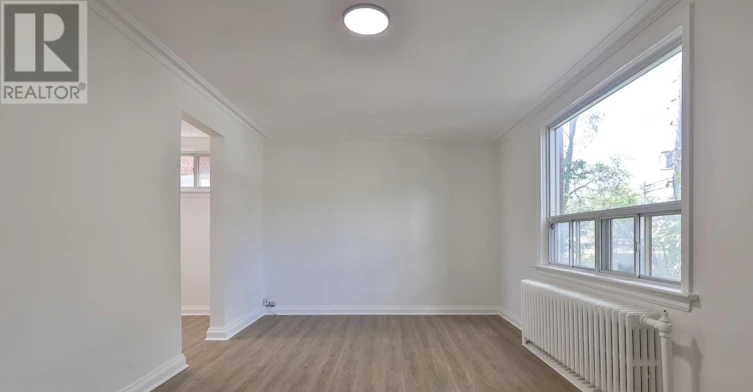 B-2367 1/2 Queen Street, Toronto, ON, M4E 1H2 - 4
