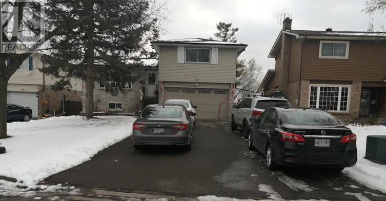 37 Caledon Court, Oshawa, ON, L1G 7L6