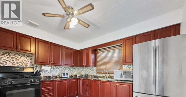 1205 Oak Avenue, Windsor, ON, N8X 2B2 - 6
