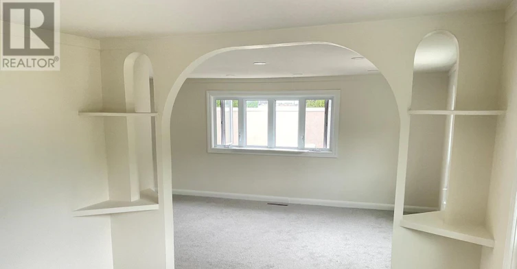 UPPER-161 Charlotte Street, Newmarket, ON, L3Y 3S7 - 5