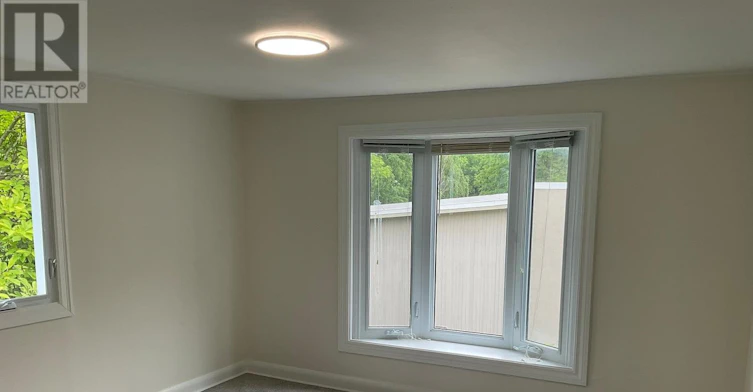 UPPER-161 Charlotte Street, Newmarket, ON, L3Y 3S7 - 7