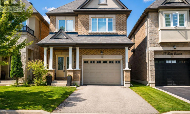 39 Lola Crescent