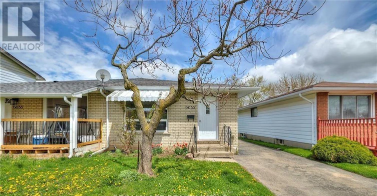 MAIN-6033 Swayze Drive, Niagara Falls, ON, L2J 3K2 - 2