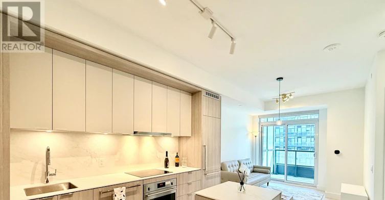 503-6 Greenbriar Road, Toronto, ON, M2K 0H6