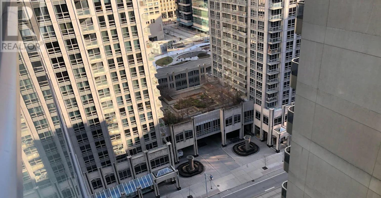 1709-770 Bay Street, Toronto, ON, M5G 0A6 - 7