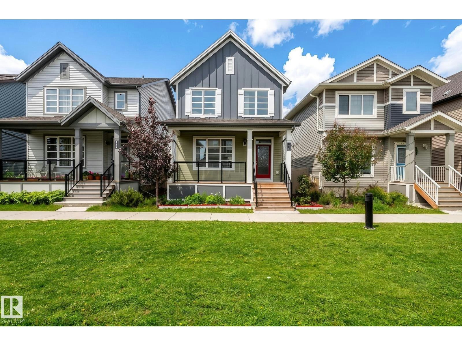 1763 26a Street NW, Edmonton, AB, T6T 2H8