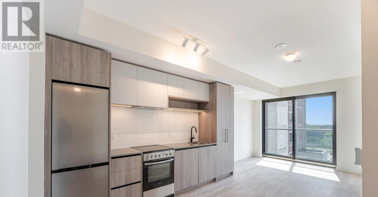 708-181 Sterling Avenue, Toronto, ON, M6R 2B2 - 4