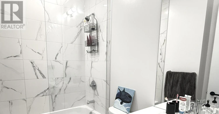 205-195 Commerce Street, Vaughan, ON, L4K 5Z7 - 10