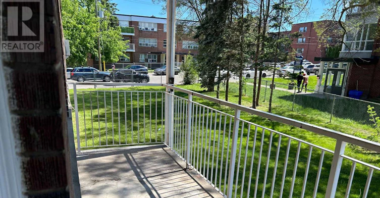 104-6 Hill Heights Road, Toronto, ON, M8Y 1Z1 - 4