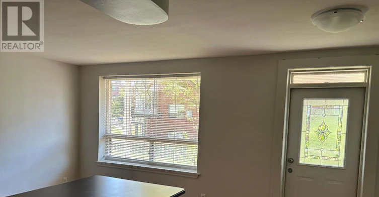 104-6 Hill Heights Road, Toronto, ON, M8Y 1Z1 - 2