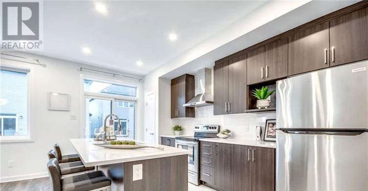 247 Clonrush Way, Ottawa, ON, K2T 0P8 - 11