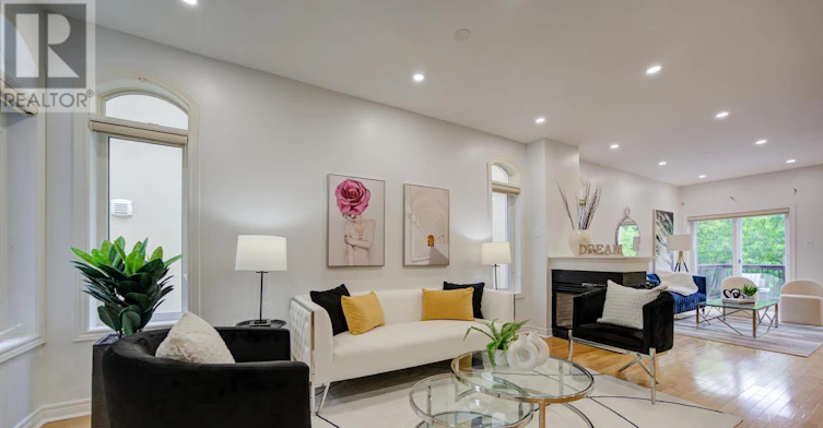 46 Romance Drive, Richmond Hill, ON, L4S 2R7 - 4