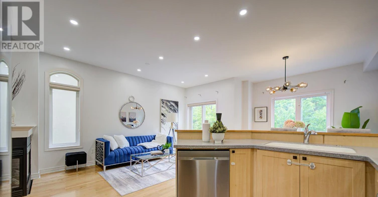 46 Romance Drive, Richmond Hill, ON, L4S 2R7 - 9