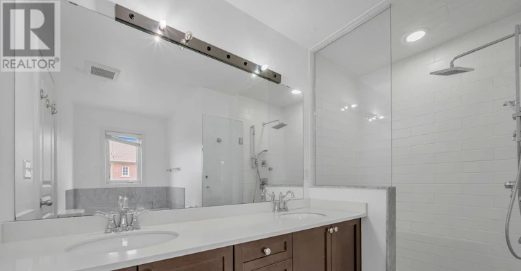 17 Greenery Road, Markham, ON, L6B 0V5 - 17