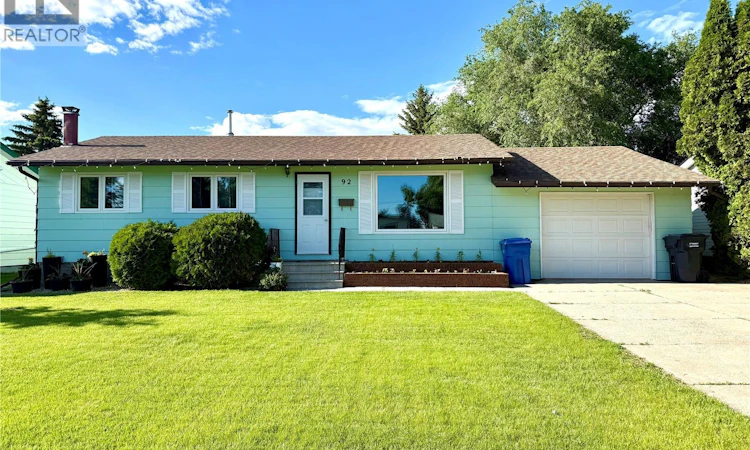 92 Redwood Drive