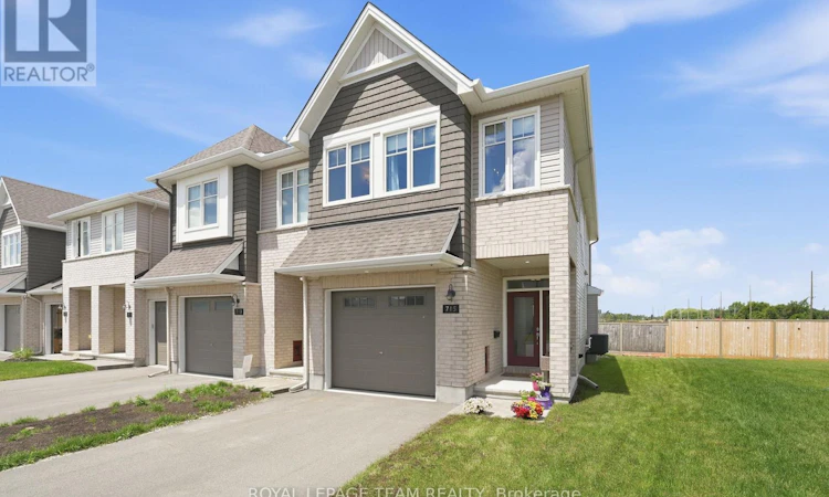715 Maverick Crescent