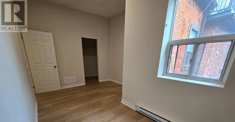 2-558 Spadina Crescent, Toronto, ON, M5S 2J9 - 6
