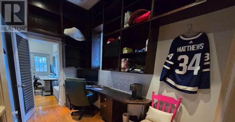 MAIN-61 Madison Avenue, Toronto, ON, M5R 2S3 - 13