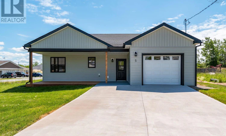 5 Mccully Crescent