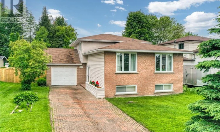 3935 Macmillan