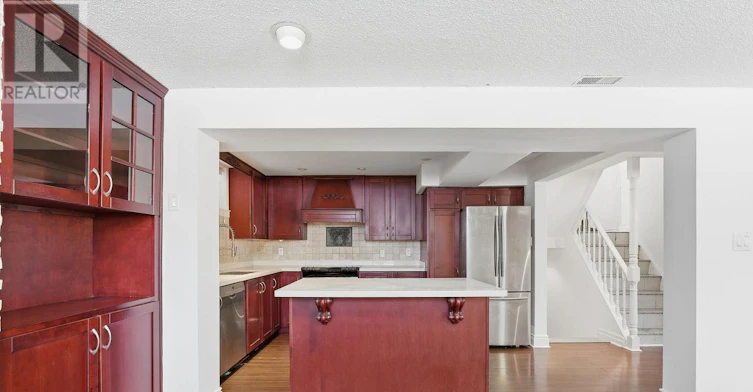 9 Del Ria Drive, Toronto, ON, M6L 1L9 - 20