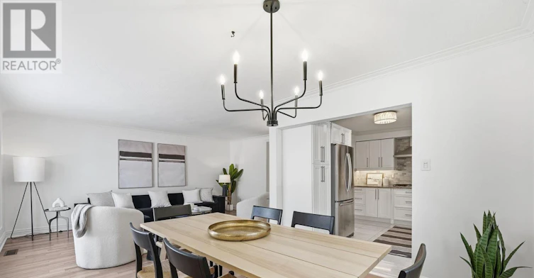 9 Del Ria Drive, Toronto, ON, M6L 1L9 - 13