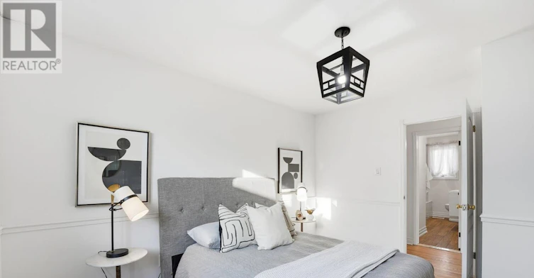 9 Del Ria Drive, Toronto, ON, M6L 1L9 - 19