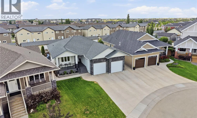 130 Sinclair Crescent