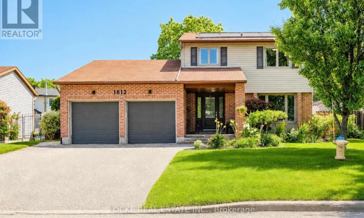 1821 Woodhaven Heights