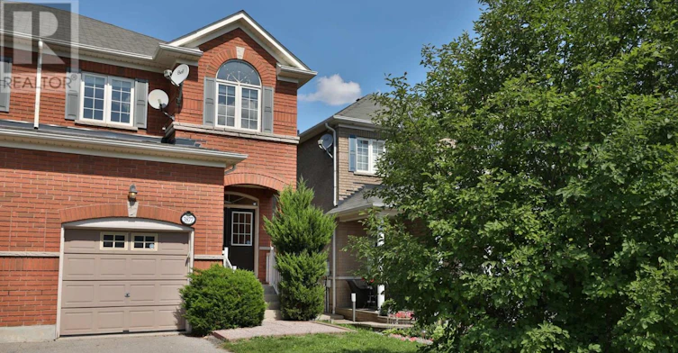 3877 Stardust Drive, Mississauga, ON, L5M 7Z9 - 3
