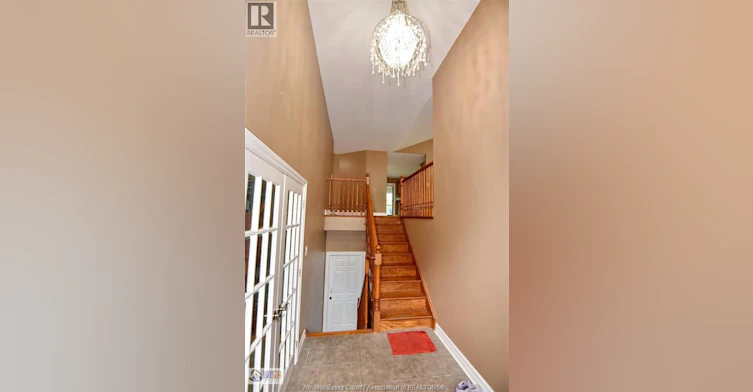 UPPER-4305 Casgrain, Windsor, ON, N9G 2A9 - 10