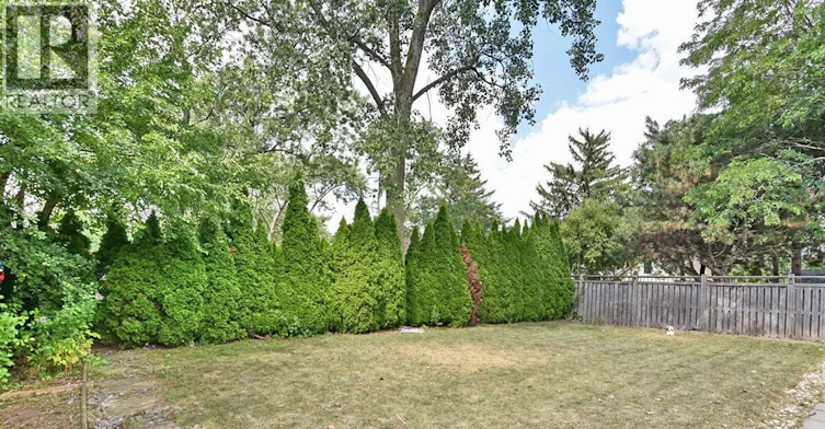 UPPER-4305 Casgrain, Windsor, ON, N9G 2A9 - 42