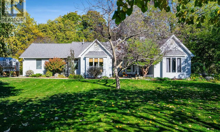 1126 Campbell Lane