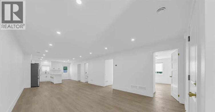 LOWER-1035 Croydon, Lasalle, ON, N9E 1E5 - 14