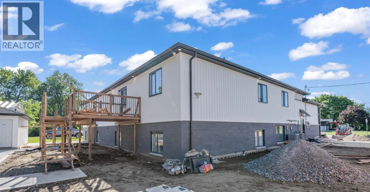 UPPER-1035 Croydon, Lasalle, ON, N9E 1E5 - 7