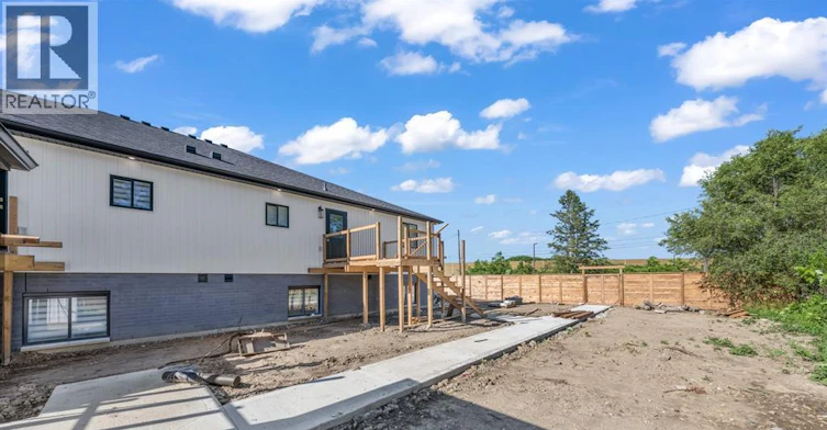 UPPER-1035 Croydon, Lasalle, ON, N9E 1E5 - 10