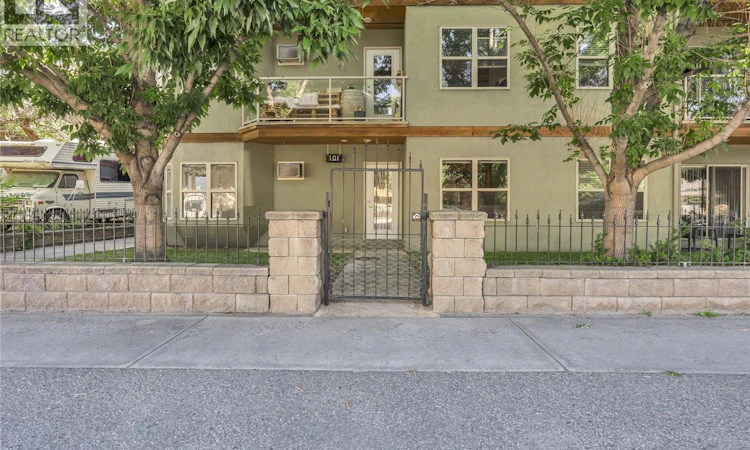 101-857 Fairview Road