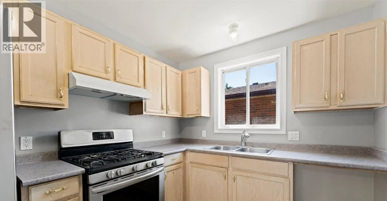 9347 Tamarack Street, Windsor, ON, N8R 1Y7 - 16