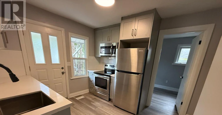 70-70-72 Park Street S, Peterborough, ON, K9J 3R7 - 4