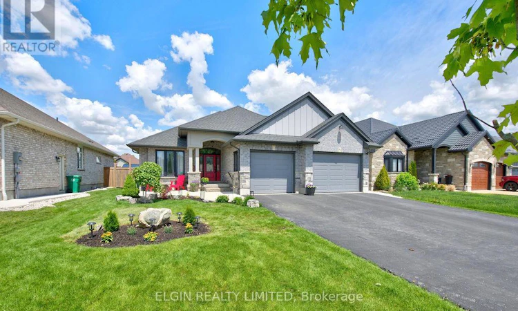 40 Glengariff Drive