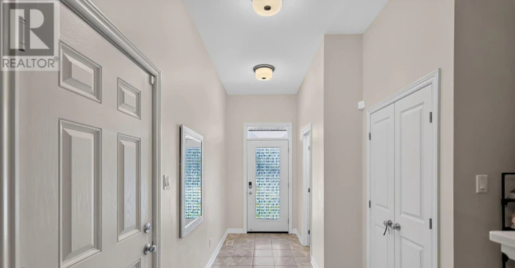 111 Eric Maloney Way, Ottawa, ON, K1T 0R2 - 3