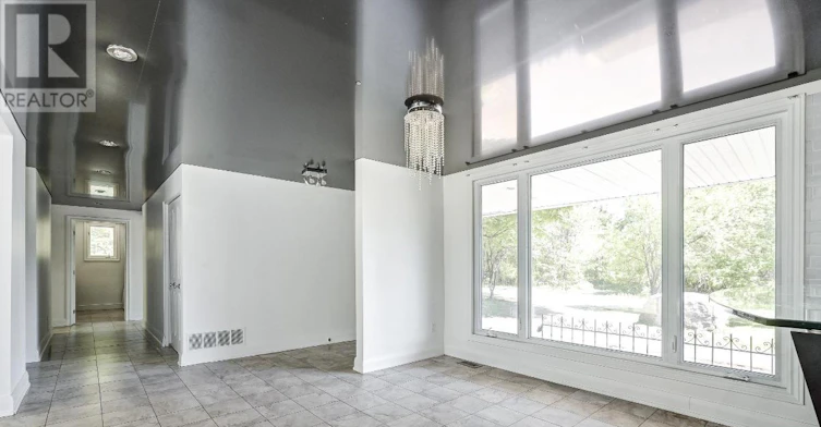 10 Cedar Road, Ottawa, ON, K1J 6L4 - 12