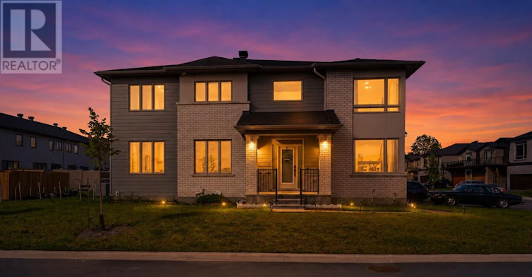 660 Fenwick Way, Manotick, ON, K2J 7E6